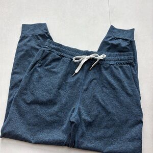 Vuori Jogger Performance Pants Small Women’s Blue Heather